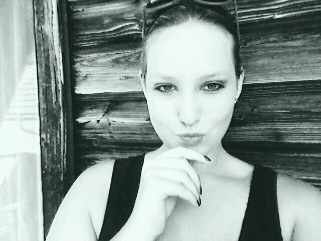 KrissiKern's profile picture. 