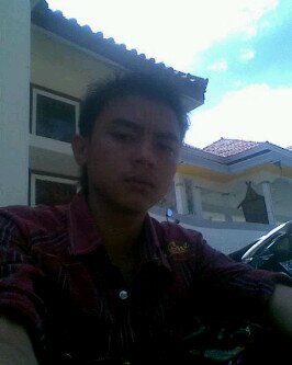 Lebih ijo kalo liat yg lbh muda . . . Udah itu aja
