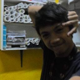 Hi ! Im Xander ☻
 Who Loves to play ~
 Drums / Guitar / Xylophone / Piano / Flute And othe kind of Musical Instrument.. And i want to do ~
 Dance / Sing ..