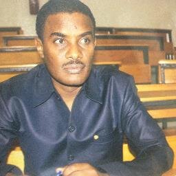 SG du Parti pour l'Unité et la Reconstruction (PUR), député de l'opposition démocratique, membre du groupe parlementaire Les Démocrates, à  l'assemb Nat Tchad.