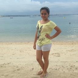 I love one direction,chicser,taylor swift,katy perry,my parents,my bestfriends, god, my self! follow me and expect a follow back! ;) Live life to the fullest!
