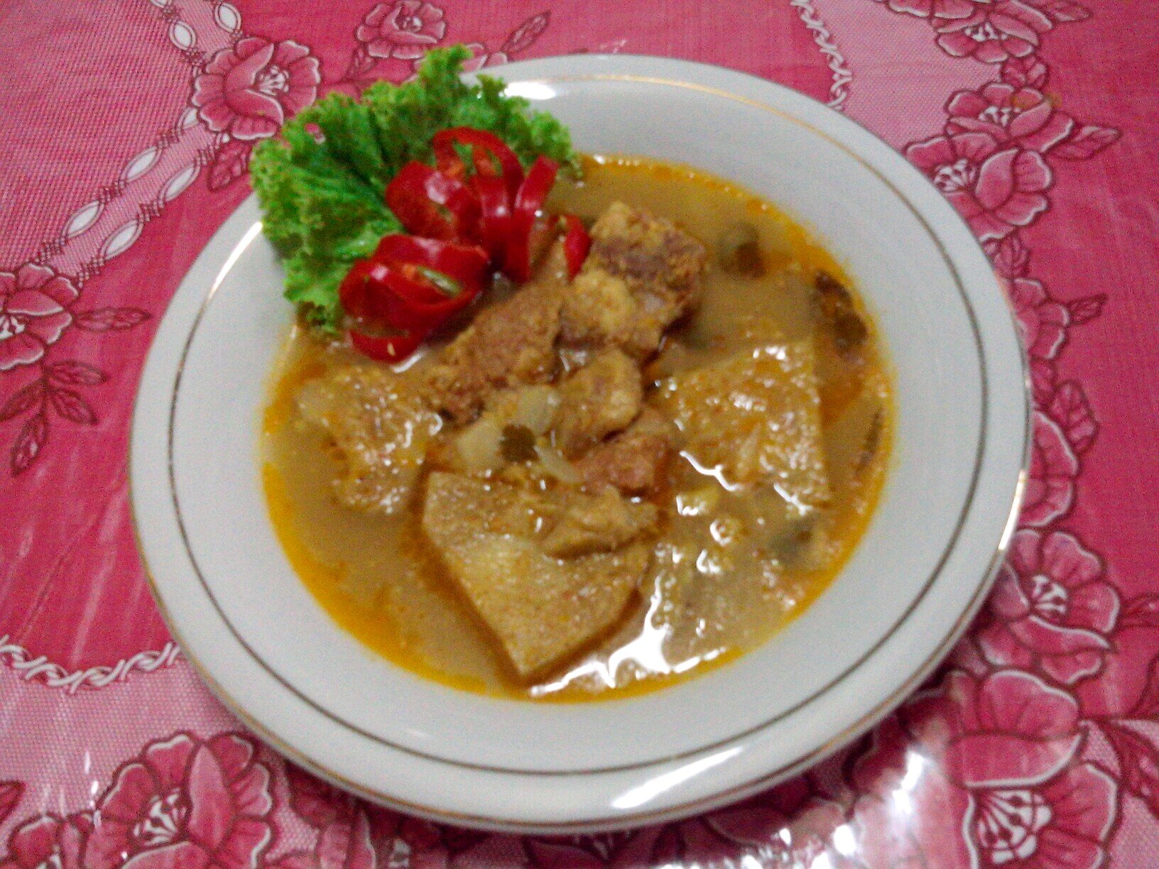 Catering hidangan Aceh Spesifik, Minang Klasik & Nusantara Etnik. CP: Intan, SMS/WA# 0877-7413-5278