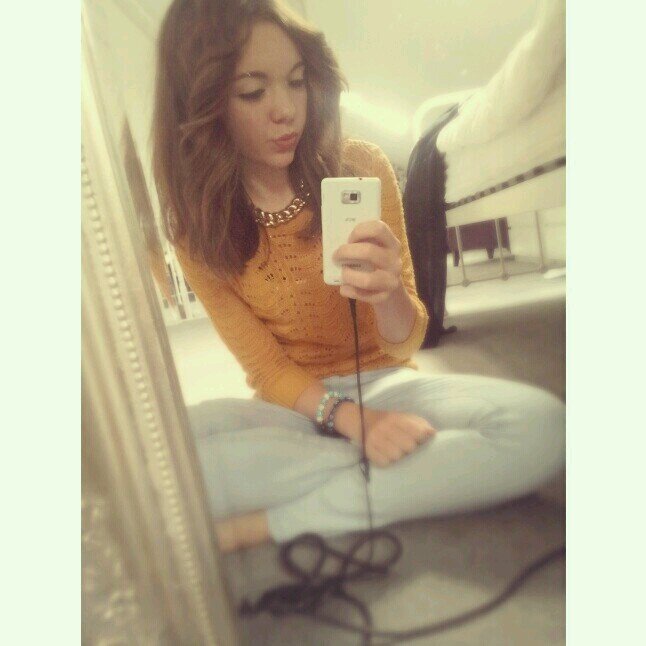 Too Glam To Give A Damn