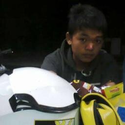Jalani sesuka hati
lakukan sesuai aturan
melangkah dengan berani
dan hidup sesuai anjuran