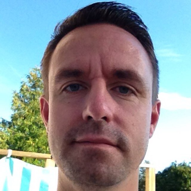 foppa999's profile picture. Lärare i svenska och SO i  årskurs 4-7. Fd sportjournalist. Fd friidrottare. Filmälskare av stora mått. Leeds-supporter. Barca-supporter. Milan-supporter.
