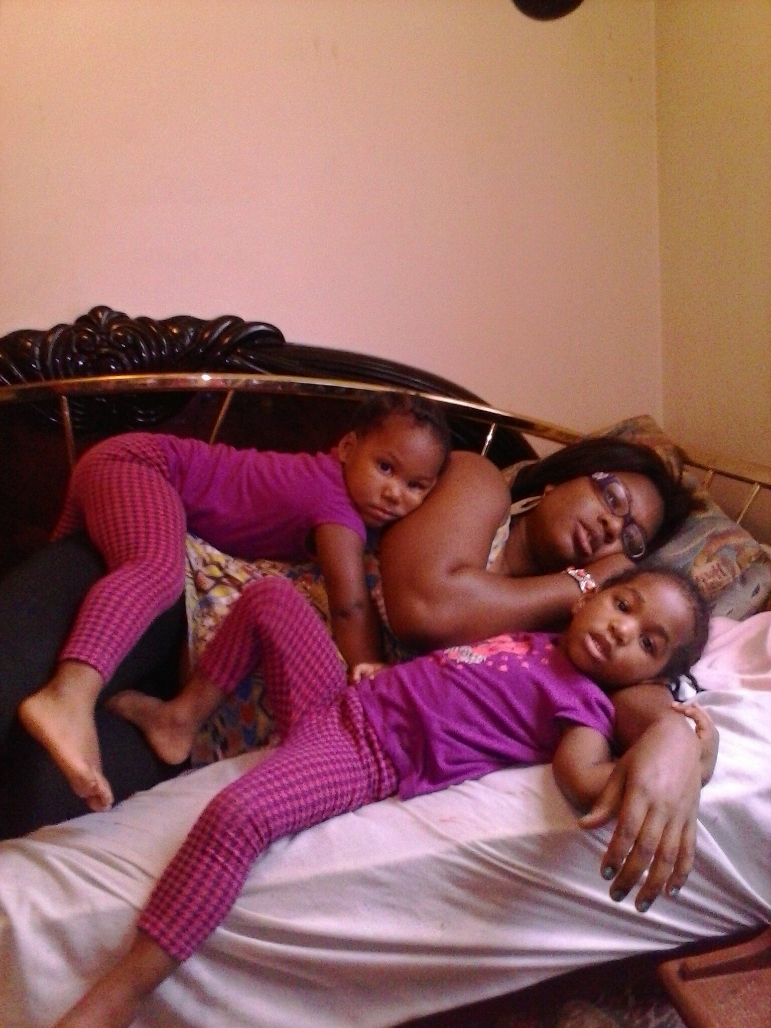 #MyKids  #Myself #TeamBlackberry #GetMoney #ILoveMyLife #TeamMommy #TeamSaggitarius BBM pin: 292E376B