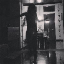 Angarika90's profile picture. Talking heads