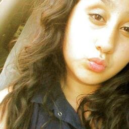 Love partying, Like Dancing Follow mi and ill follow back byee :)