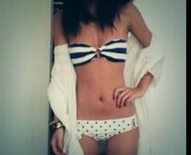 Private account. Depressed. i follow back. 
HW: 128 CW: 115 lbs. GW1: 110 GW2: 105. GW3: 100 UGW: 95. Just wanna be thin. Sue. Cat. Deb. Ana. Mia.