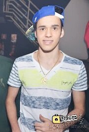 Paz .. Carnaval ,. Nao mata e nao faz mal :)