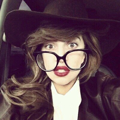 Follow me I Follow Back ♥ i love youu alllllll :)