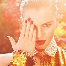 Suivez désormais l'actu de Emma Watson à travers twitter! | Actuellement à l'affiche: The Bling Ring | http://t.co/boc3ElYqyV