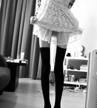 she hurts, she cries, but you cant see the depression in her eyes, because she just smiles :)