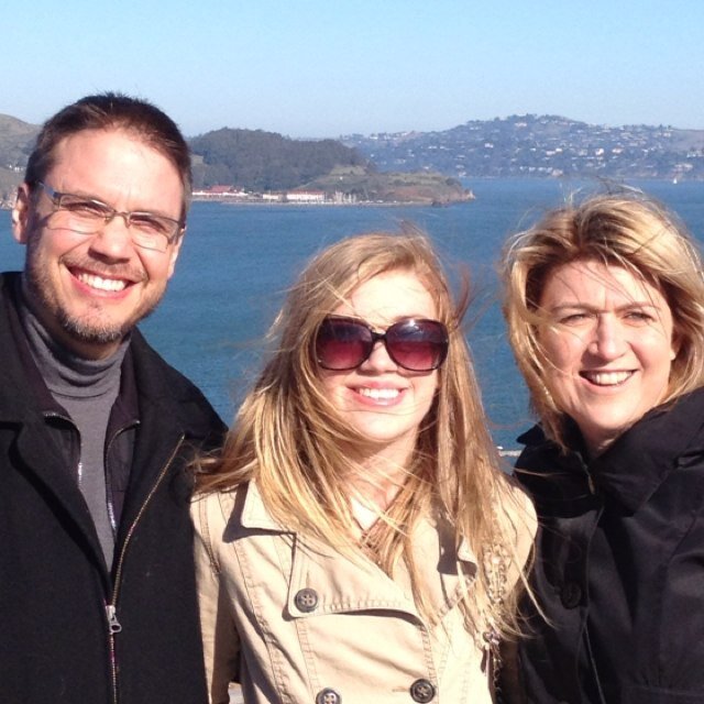 edgewiseguy's profile picture. I design for web, print, packaging, user interface. Other family biz: Joe Bean Coffee Bar & Roastery