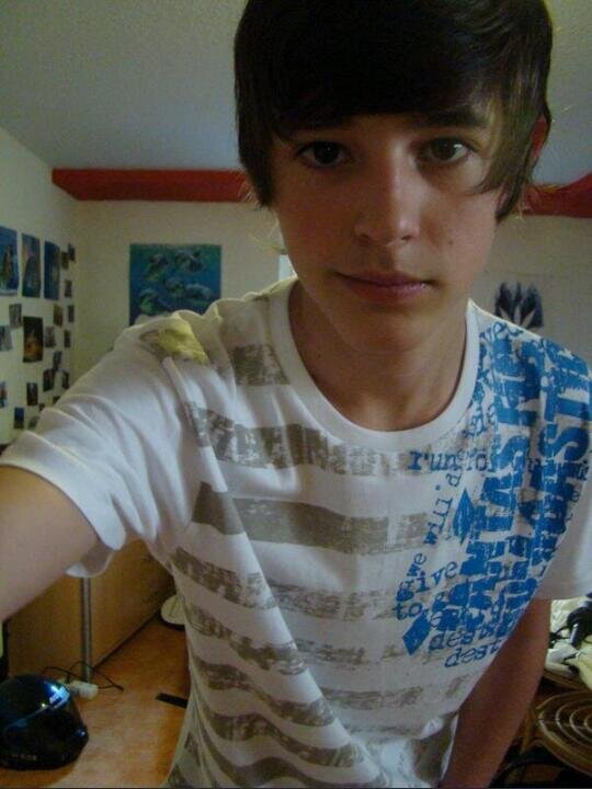 ♥Every Girl Is Beautiful Just Takes The Right Guy To See It♥ Jonathan (Jonah) Carson, I am