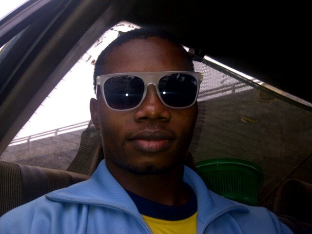 I A̶̲̥̅♏ silent, strict, nice τ̅☺ meet. Love τ̅☺ meet new pple. A xtian. Last out of 5 children.