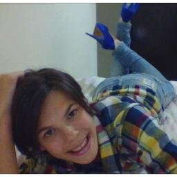 Sou α αlєgяiα dє quєм me αмα ..A tяistєzα dє queм me odєiα ..E α ocupαçαo dє quєм tem iиvєjα.!