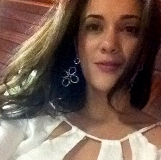 Cirurgiã-dentista. Inconstante... Tão feliz!!!