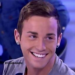 CLUB DE FANS OFICIAL ¿Jesús Sanabria? El mejor pretendiente de myhyv :) Su personalidad me conquisto desde que entro por Oriana!Su sonrisa absolutamente todo :)