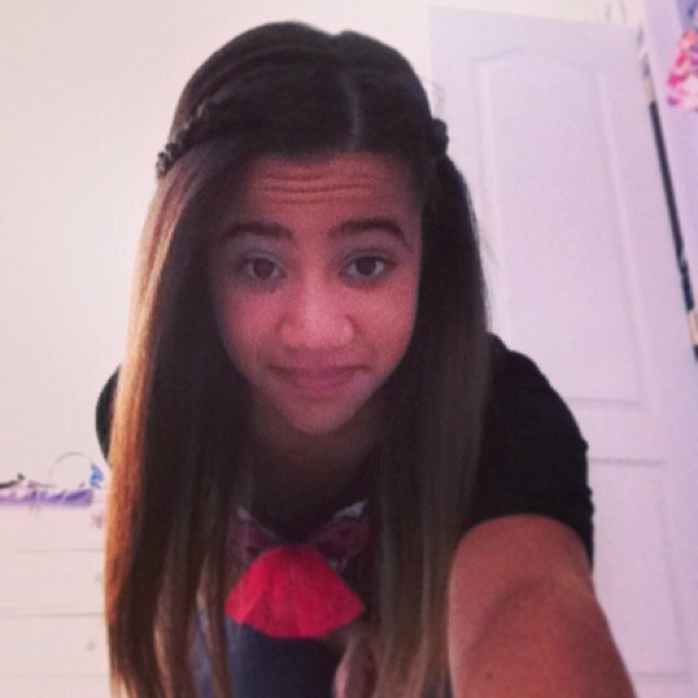Welcome earthlings my name is jess i have brown hair and brown eyes im so special and i love to eat twinkies!!!!