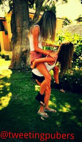 tweetingpubers's profile picture. Hey! ~ Maak die followknop blauw voor leuke originele tweets die jou TimeLine leuker maken! ~ Contact? tweetingpubers@hotmail.com