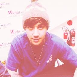 ~Football player. Surfer. Single~