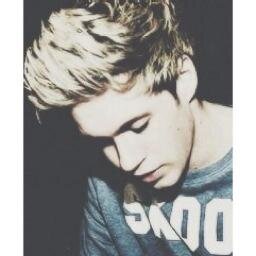 awhstyless Profile Picture
