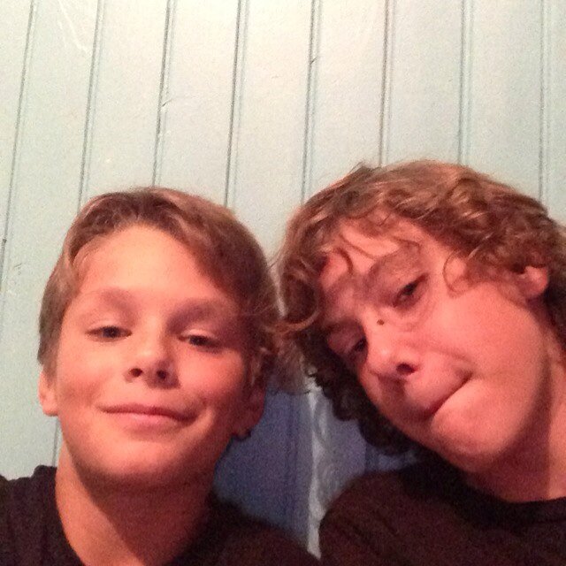 salut a tout le monde tous pour guillaume radio #guillaumeradio