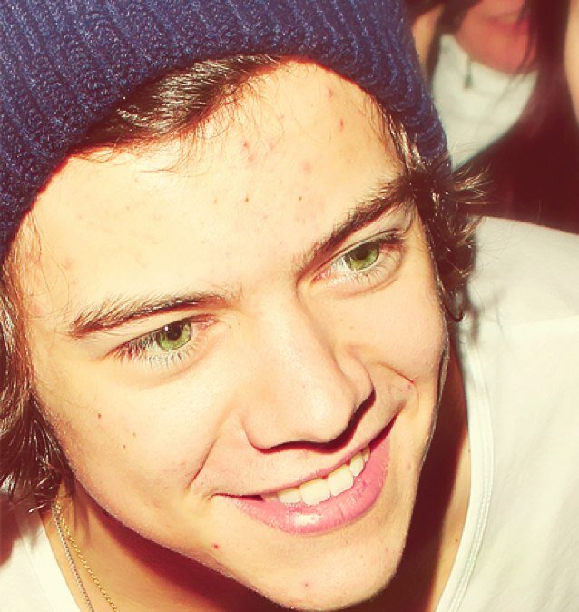 Free follow from @fournipplesyay follow me back on there not this account please xx