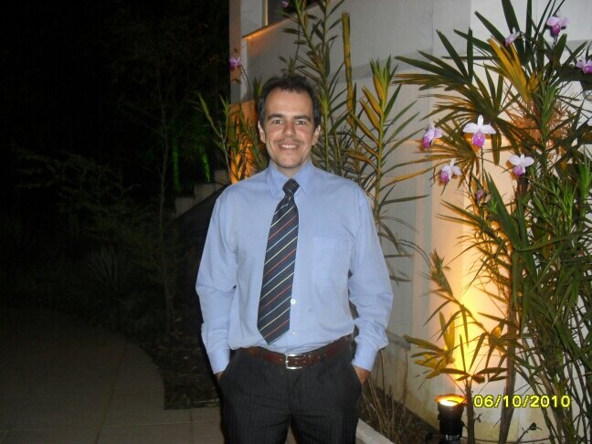 Dr Rogério - Advogado trabalhista com 29 anos de experiência profissional , orientando e pegando causas trabalhistas no RJ e BAIXADA. WHATSAPP(21) 99113 1461
