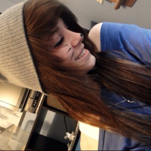 Hi, I'm Mackenzie. I'm kinda shy until I get to know you.  I can change into a kitten... [RP/Bi/18+] [Orginal character.] [Multiverse.]