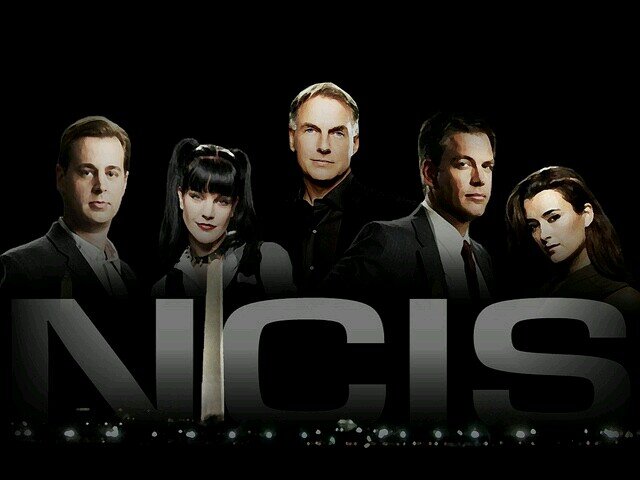 There are many ncis/ncis la fans all over the world and we're the ncis/ncis la fans from Germany.