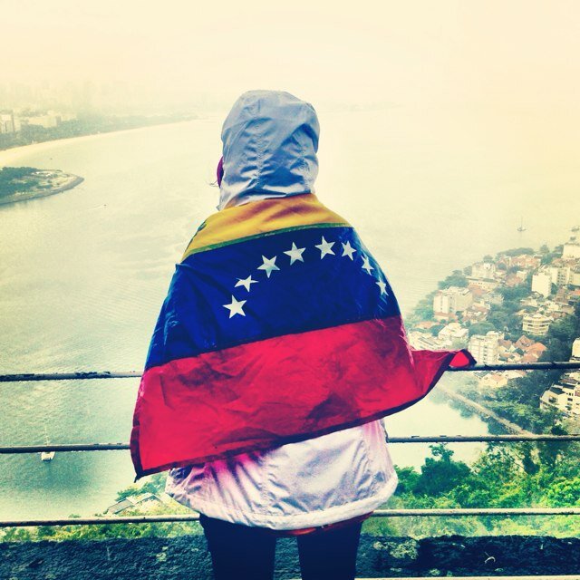 Venezolana. Estudiante, enamorada del periodismo.