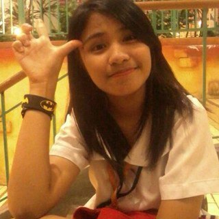 I'm a Soccer,Softball and Basketball fanatic =) Do Follow me and mention for a follow back! Thanks! :)