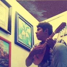 LexMartinez182's profile picture. Lo unico que necesitamos es un poco de amor!