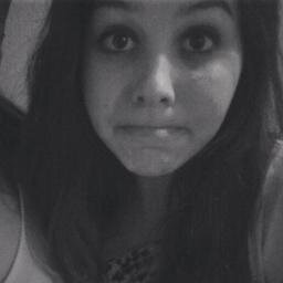 Oi,, eu sinto algo muito grande por voce M-E-U amor, Gorda linda que me faz feliz Eu Te Amo demais, nao duvide, pra sempre!! @gustavo_mr10 aki