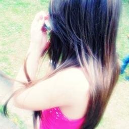 tão baixinha , Tão chata , Tão boba , Tão ciumenta , Tão medrosa , Tão eu. ¬¬'