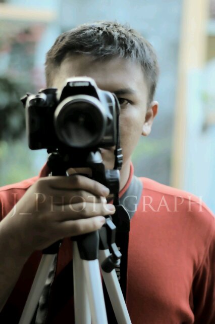 Traveller, Driver, Diving, Photographer,
jfsubiantoro@gmail.com
Instagram : @Jatu_Fajar