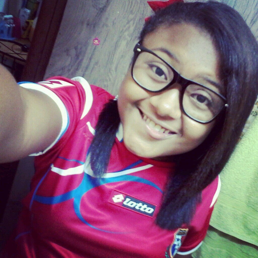 Me encanta hacer relajo AOFN:$ mi pasiones el basketball y el SKATE♥Follow me and follow back:$