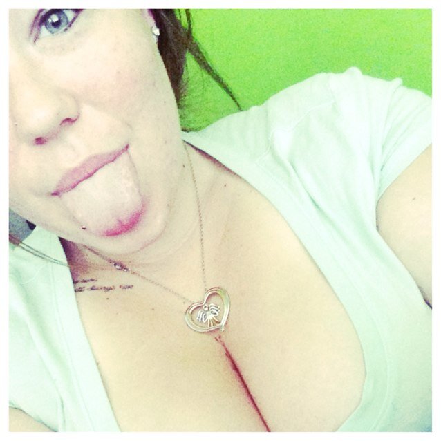follow mee! (: