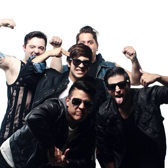 Welcome! We're Empire Voices from Houston, TX. Our debut EP entitled Philosophy is available now!!