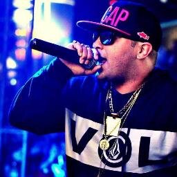 Você é a minha estrela á brilhar @DalesteBR ! ❤ // Oficializada por @McpetMF 29/08/2013 - ANTIGA ( @NovinhaLouca__ ) // CONTA FÃ