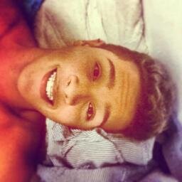 17 / bahia / brazil - http://t.co/vWy5Aamybr