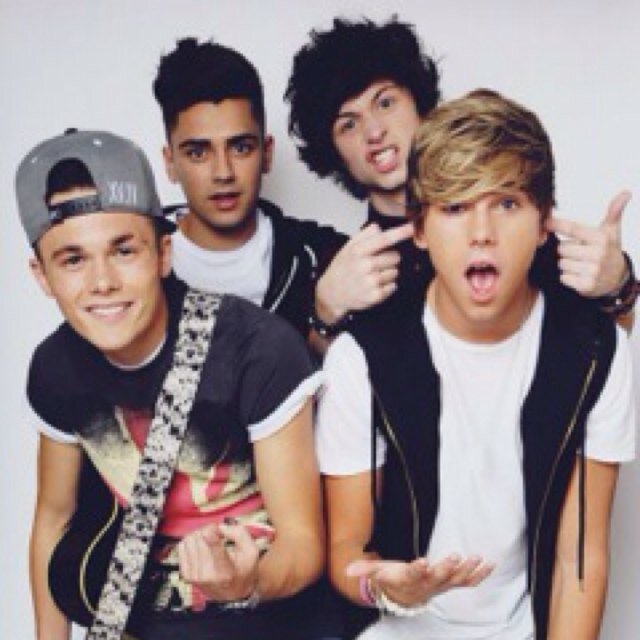 Love Overload!! Brazilian account since: 28/07 ( @overloadgb followed 28/07)