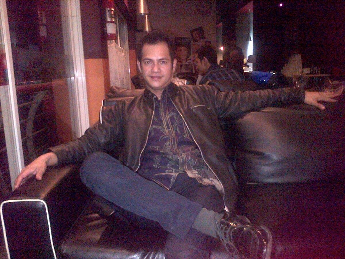 Drummers,bballers, singers, and wanna be me, myself.... My♥@purpleheartly