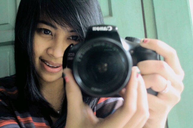 NdhintAguesthin's profile picture. Tak perlu sempurna untuk bahagia, karena bahagia itu sederhana (´⌣`ʃƪ)