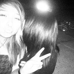 Just a teen, twin , youtuber. Subscribe to my channel ; LexyyWillow
Please! :3.