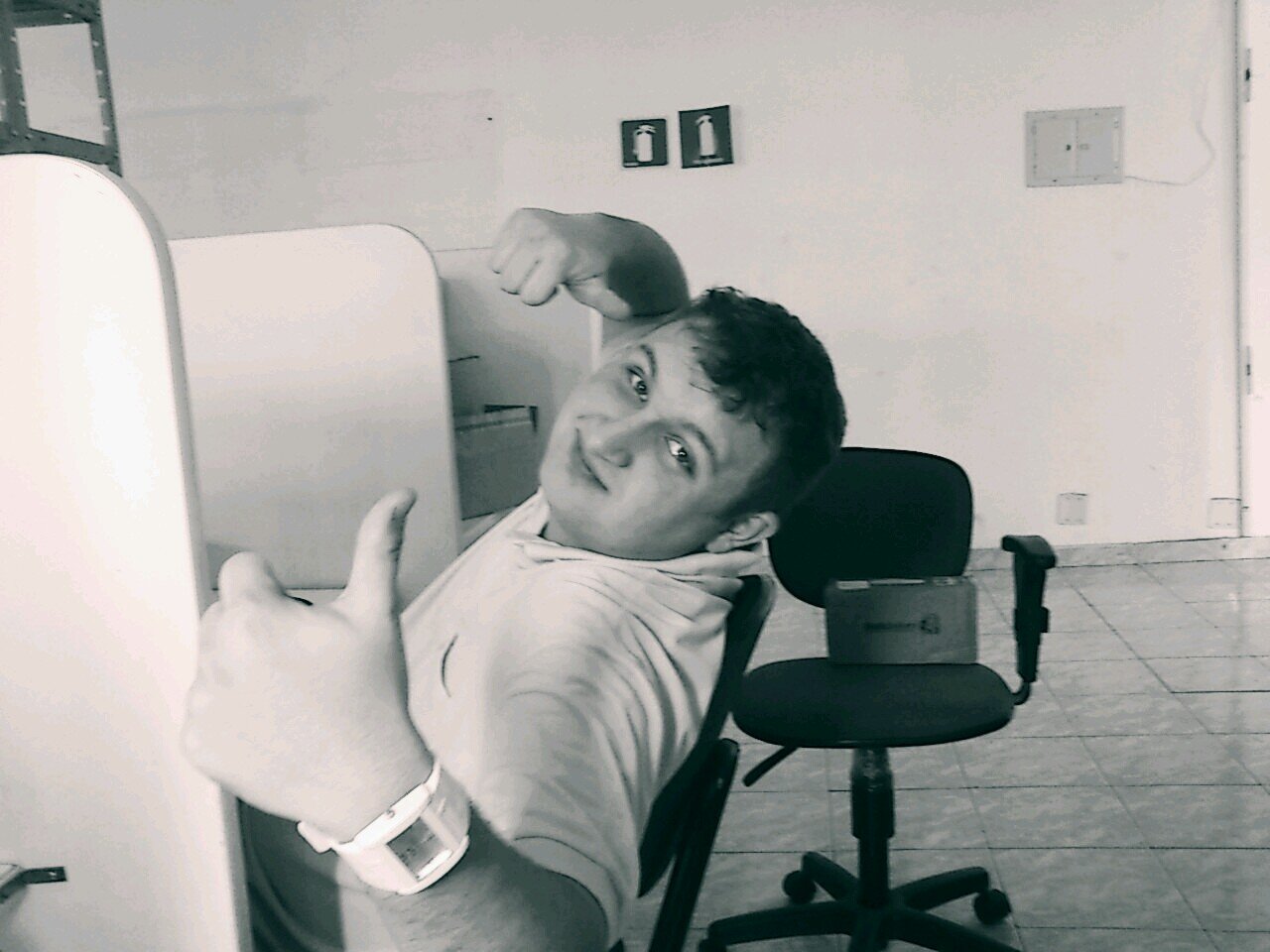 Desde 1994 estragando tudo e decepcionando pessoas.