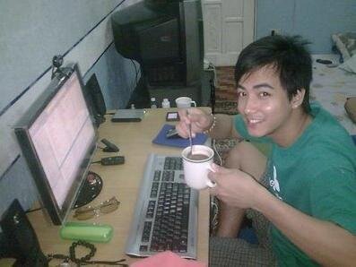 radityasipit's profile picture. Ekonomi Pembangunan UNAIR Sby 2008, anything about @qoryshaleha