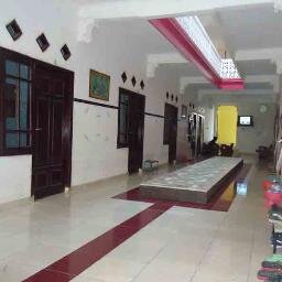 Asrama Kami Paling Nyaman di Kampung Inggris, Fasilitas  - English Area - Free Wifi - Mushola - Morning Class - Evening Class  Info pin 756DE1CE 081259128586
